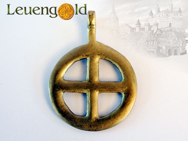 Keltisches Amulett mit Kreuz von GDFB